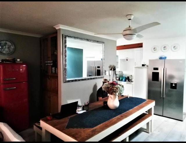 7 BEDROOM HOUSE FOR SALE IN SCOTTBURGH SOUTH